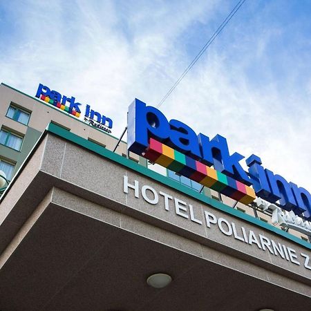 Park Inn By Radisson Poliarnie Zori Moermansk Buitenkant foto