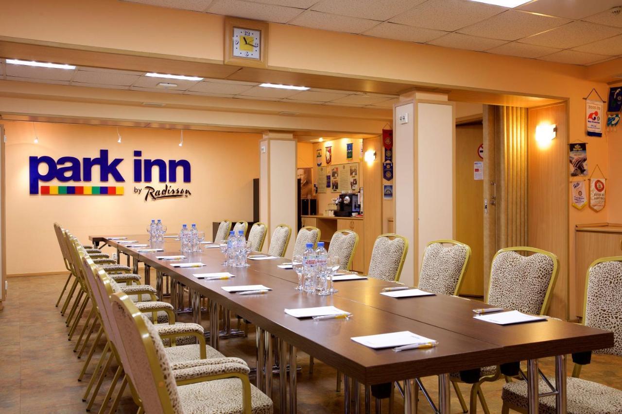 Park Inn By Radisson Poliarnie Zori Moermansk Buitenkant foto